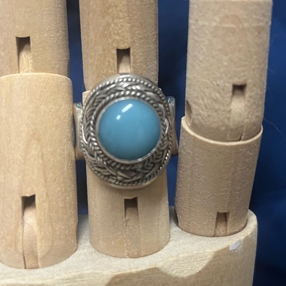 Sterling Silver Blue Jasper Chalcedony Ring - Picture 8 of 8